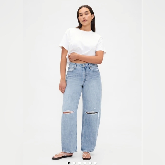 GAP Women's Curvy High Waisted Barrel Jean 32x28 - Picture 2 of 11